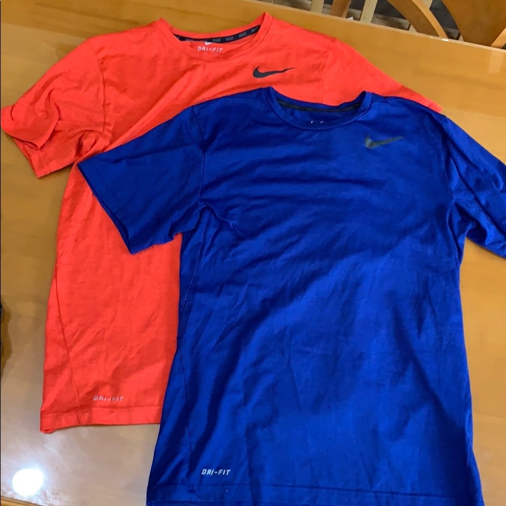 2 Nike Men’s Dri-fit T-shirts Blue & Red - Small